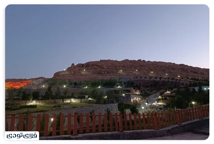 باغ پرندگان قم